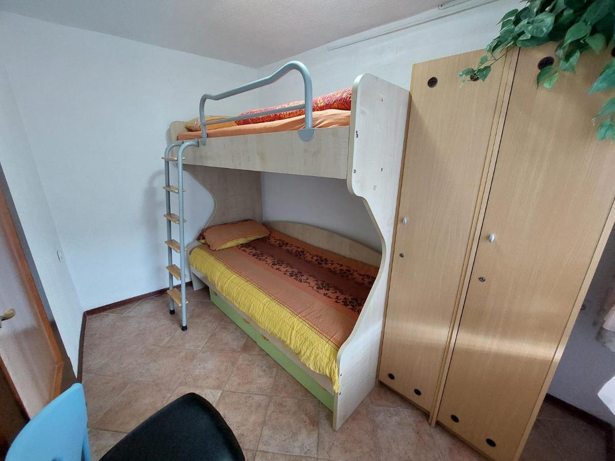 Apartments Denis Толмин Екстериор снимка