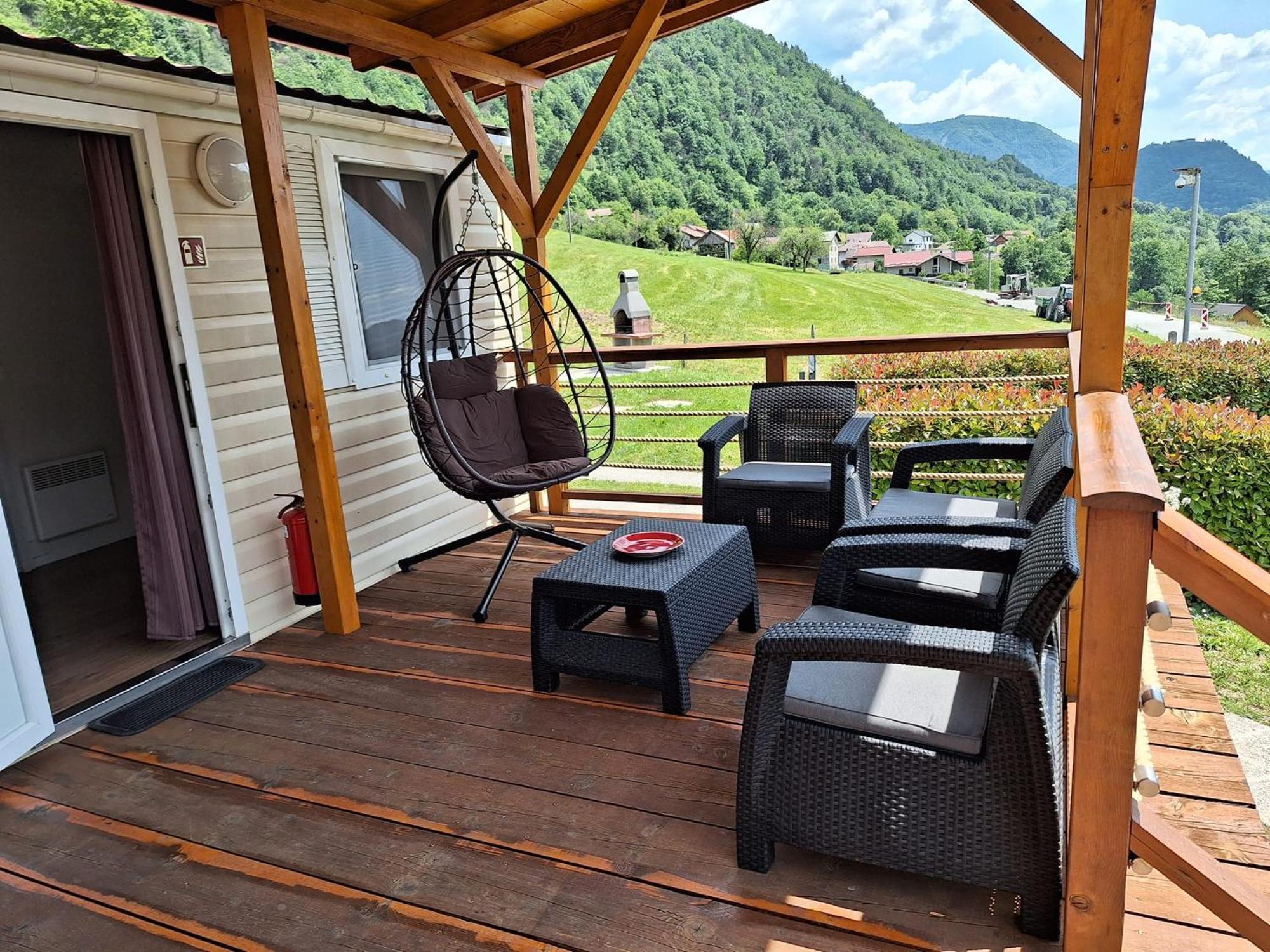 Apartments Denis Толмин Екстериор снимка